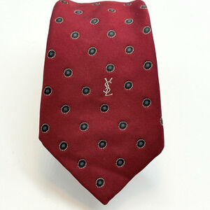 VTG Yves Saint Laurent Mens Burgundy Red Necktie Silk Tie 55x3 Classic Designer